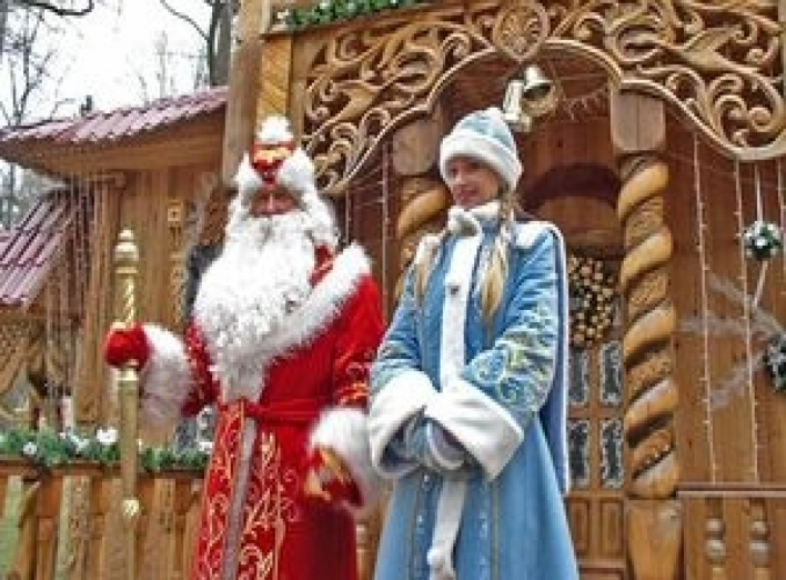 Жители Ивано-Франковска требуют декоммунизировать Деда Мороза