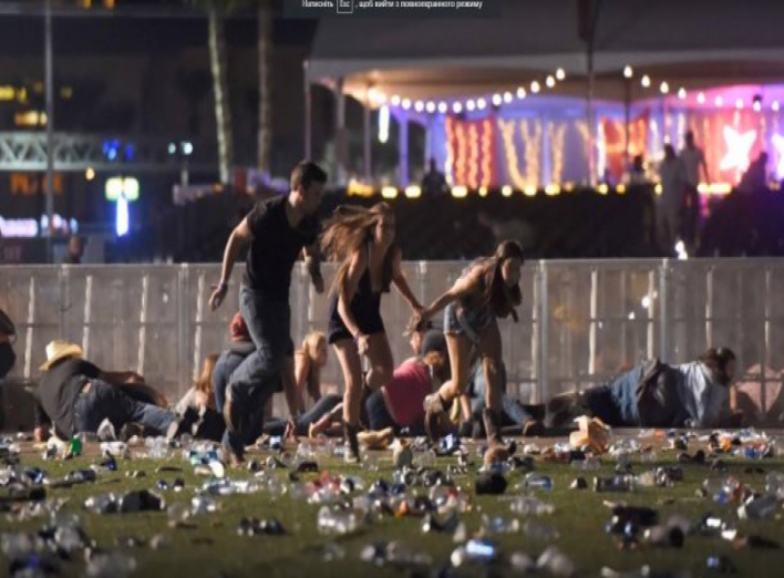 Трагедия в Лас-Вегасе: в номере стрелка нашли жуткую записку
