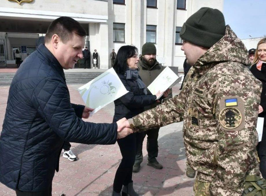 Нескореність та мужність: відзначення 10-річчя Національної гвардії України та подія, яка стала символом супротиву в молодому місті